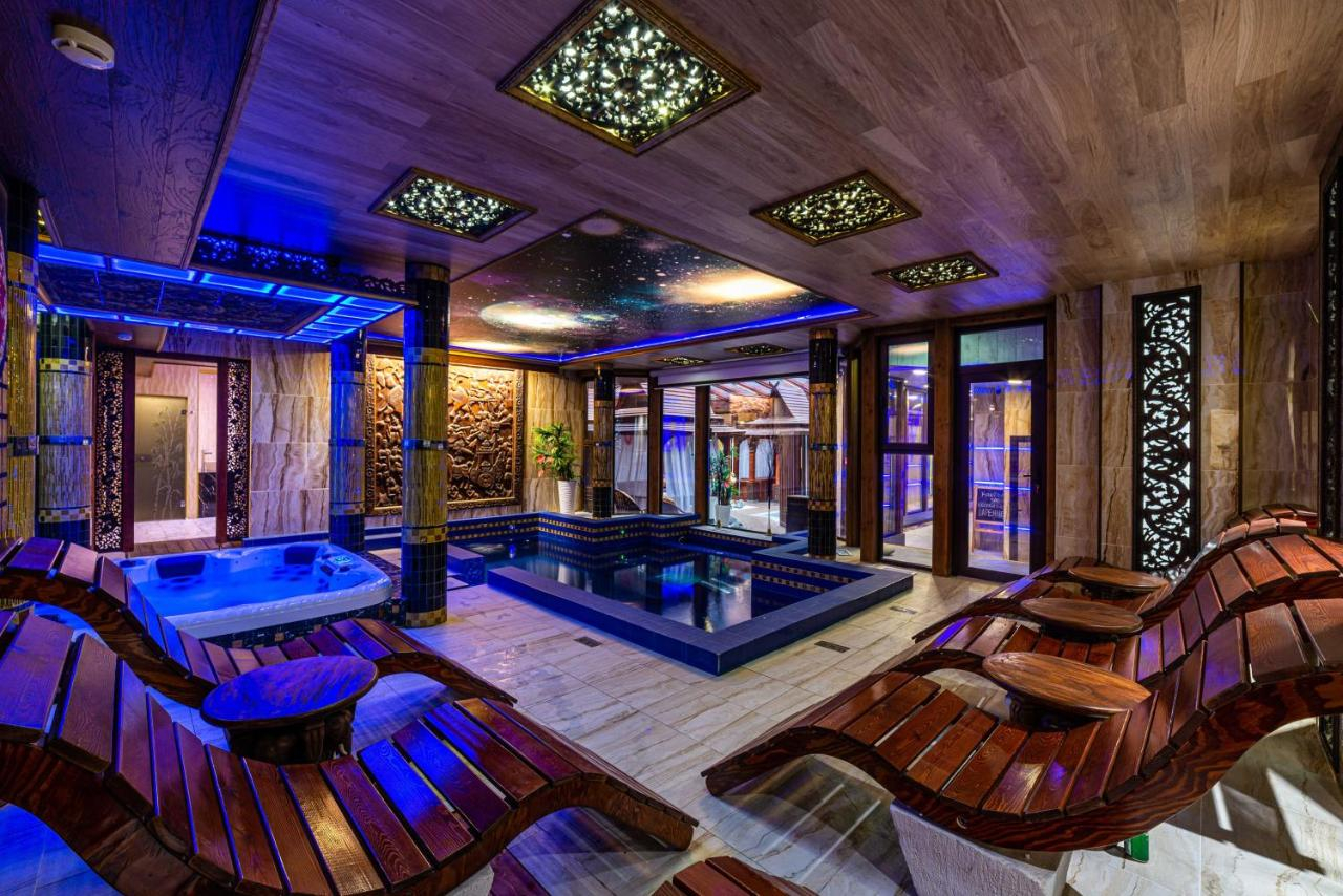 Крупный пожар произошел в ресторане «Oхта SPA Resort» в Санкт-Петербурге