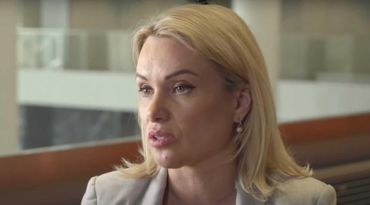 Бывший муж Марины Овсянниковой лишает ее родительских прав