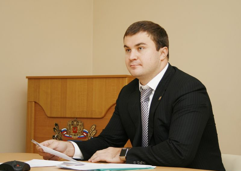 Парламент ДНР поддержал кандидатуру Виталия Хоценко на должность премьера