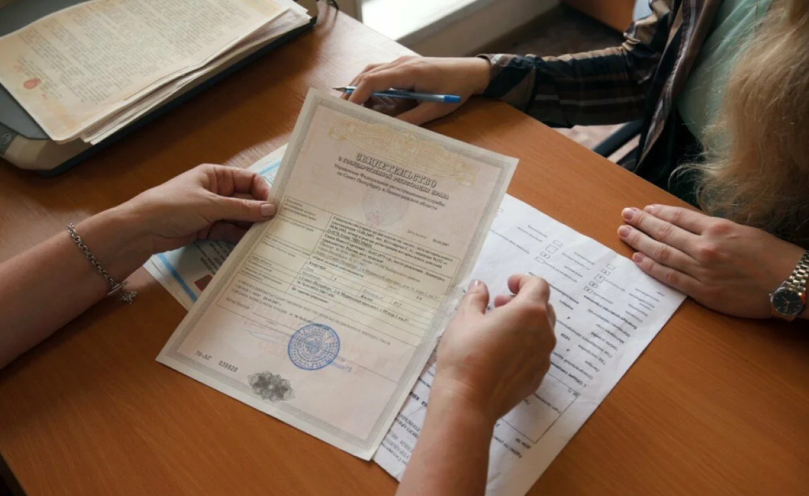 Власти Херсонской области возьмут предприятия под временное госуправление
