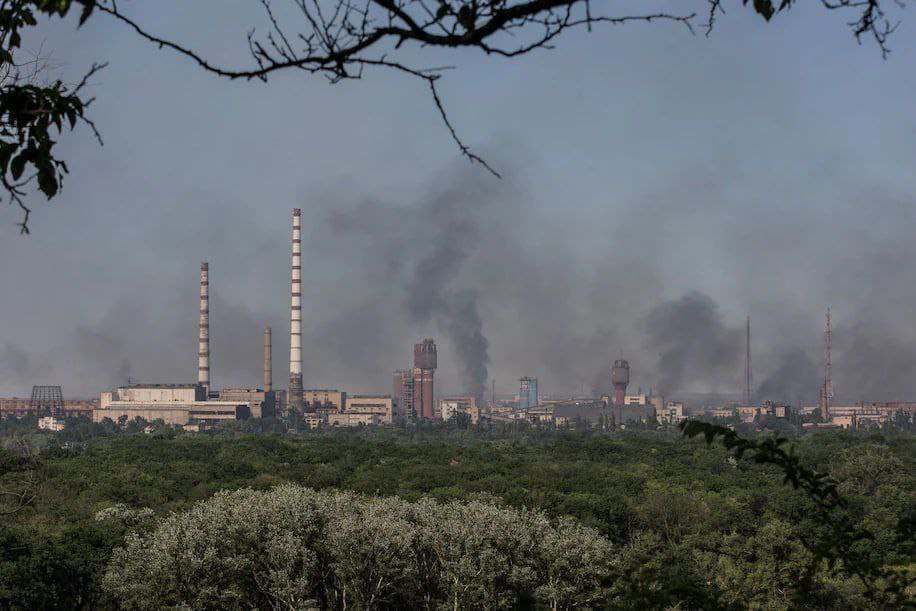 «Азот» становится второй «Азовсталью», там находятся до 2,5 тысяч военных