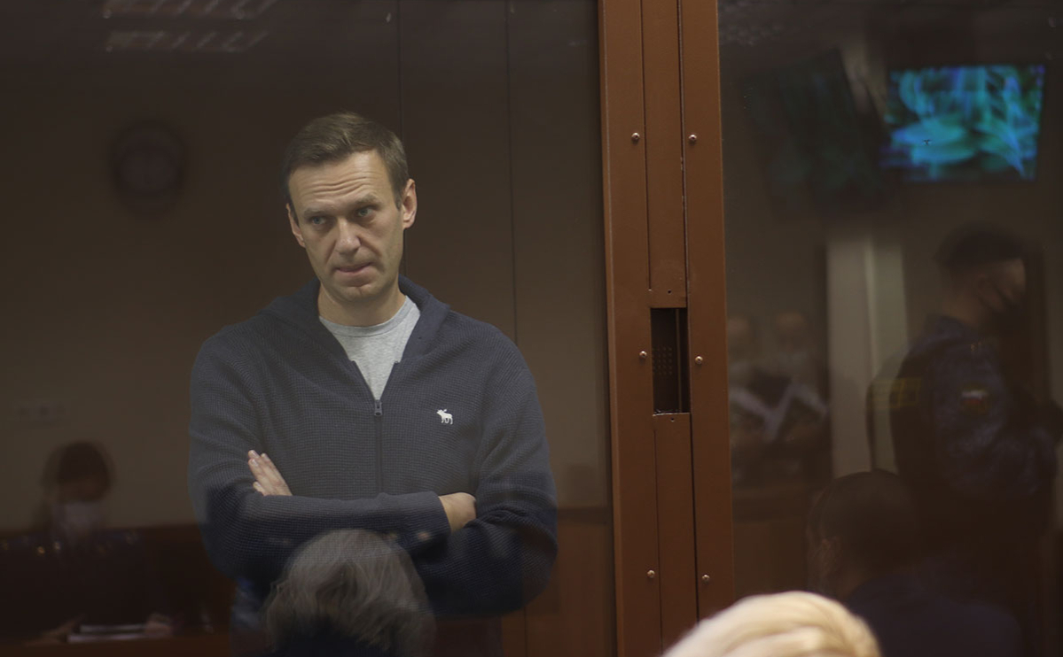 Навальный переведен в колонию строгого режима