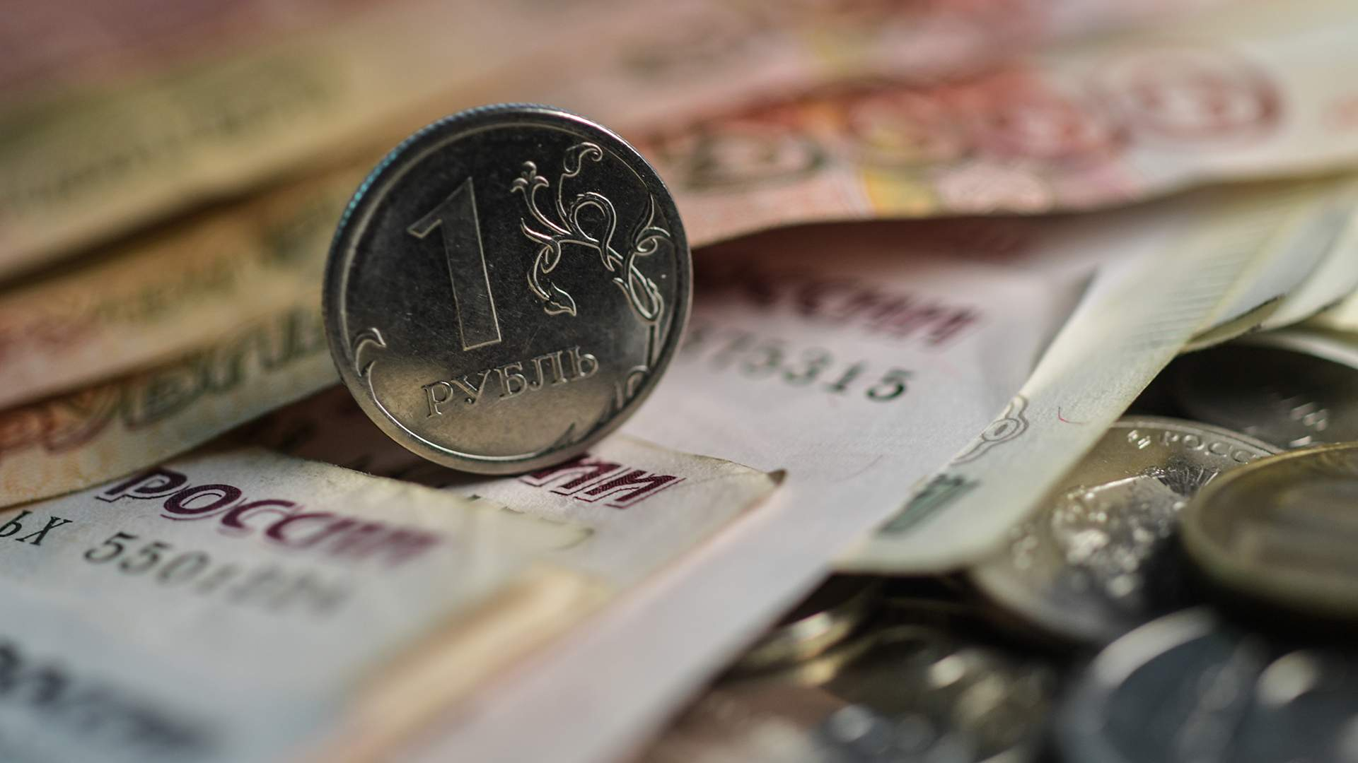 В России хотят ввести налог на богатых