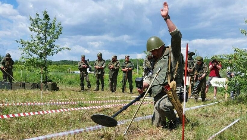 Саперы НМ ЛНР проходят обучение под руководством опытных наставников