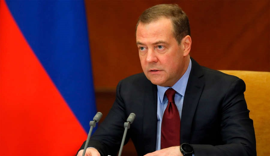 «Нет у нас сейчас отношений с США»: Медведев рассказал о продлении Договора СНВ-III