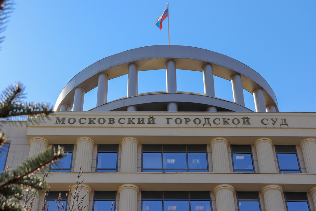 Мосгорсуд признал законным и оставил в силе запрет в РФ Instagram и Facebook