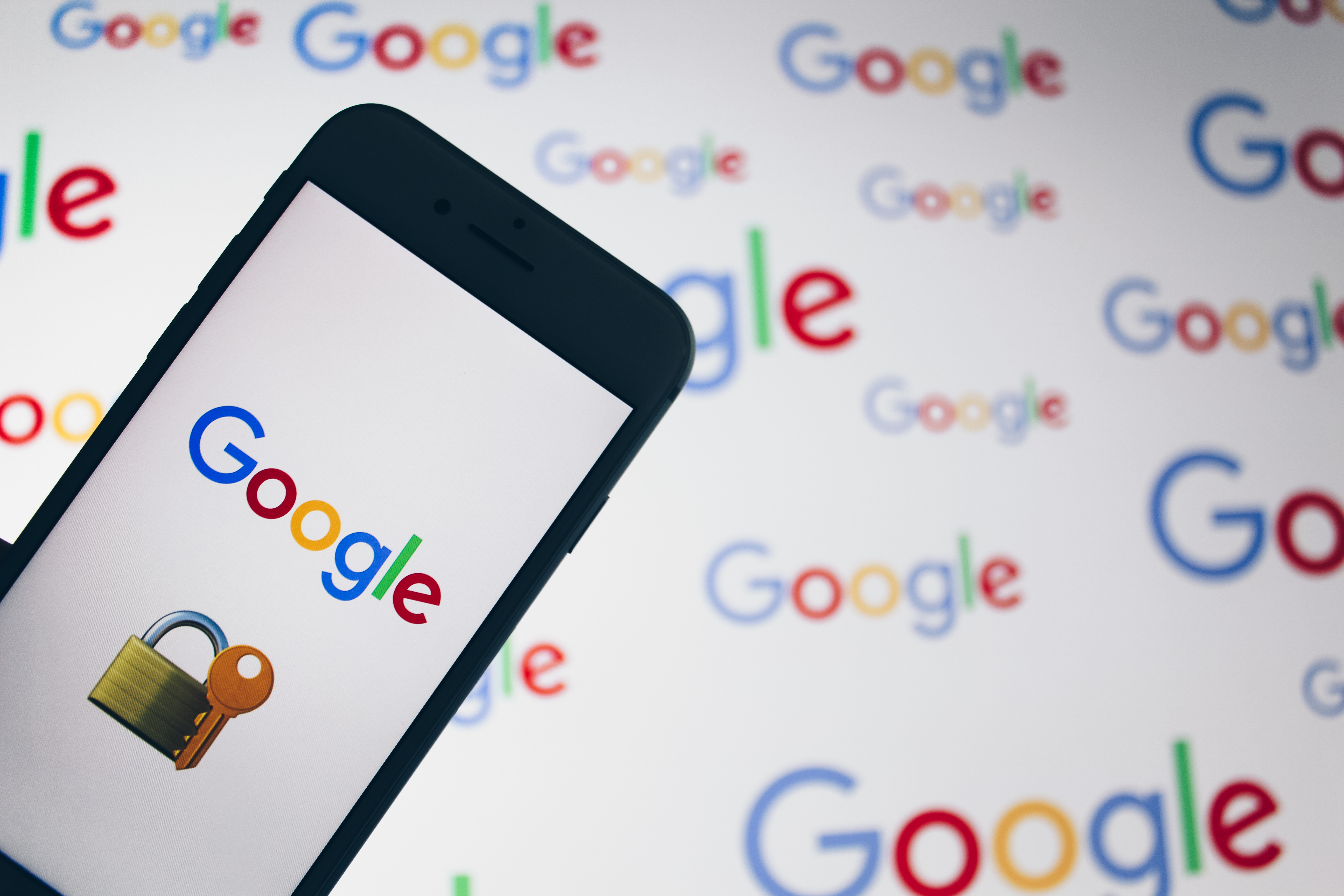 РКН составил в отношении Google протокол о повторном неудалении запрещенного контента