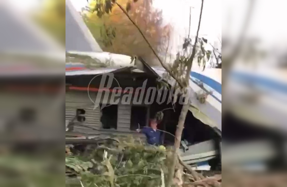 Появились новые кадры с места крушения Ил-76 в Рязани