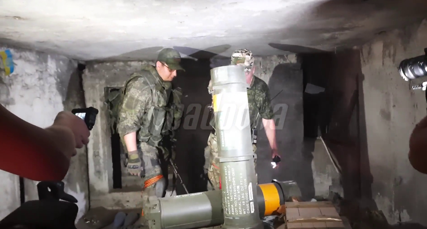 ВСУ, уходя из Горского, оставляли склады оружия в подвалах многоквартирных домов
