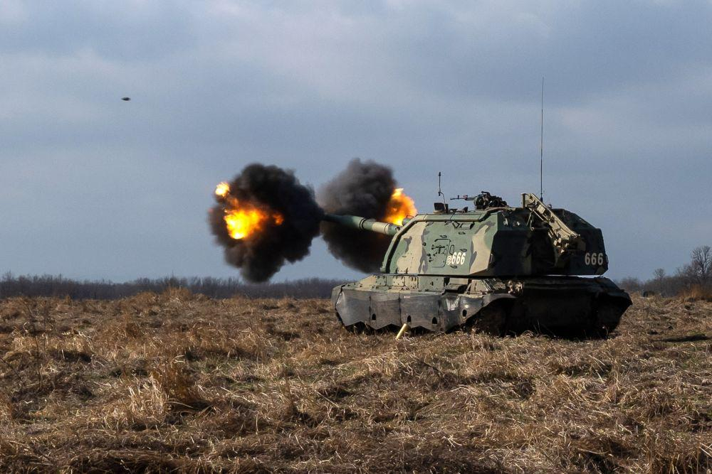Украинские теробороновцы под огнем российской артиллерии