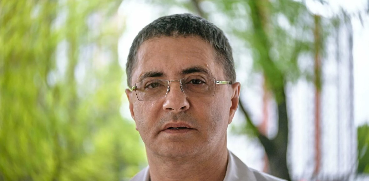 Врач Александр Мясников заявил, что бесконтрольный прием витаминов может быть опасен для организма