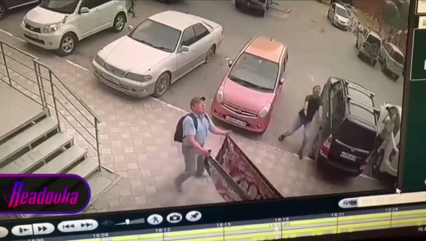 В Якутии с 12 этажа упал 5-летний мальчик