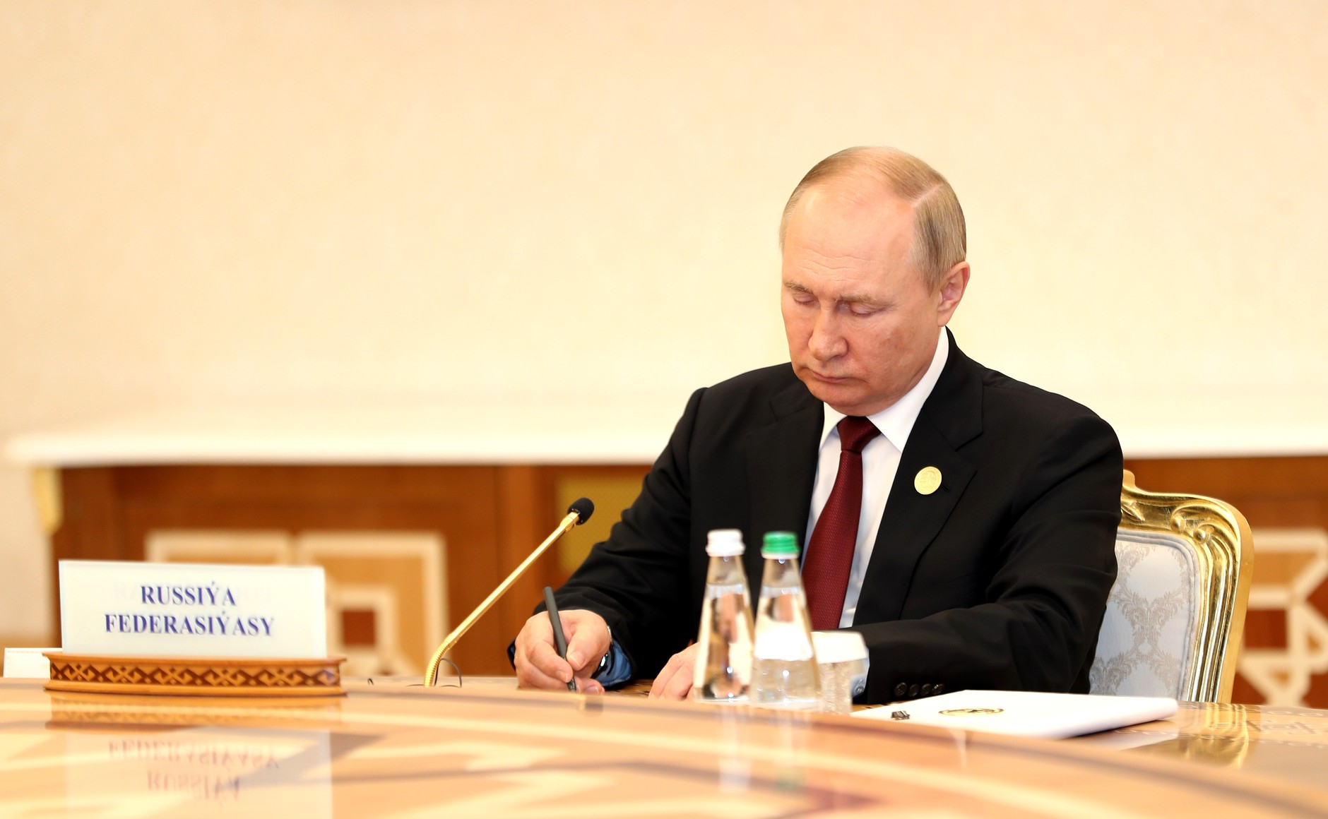 Путин: Россия не препятствует вывозу украинского зерна