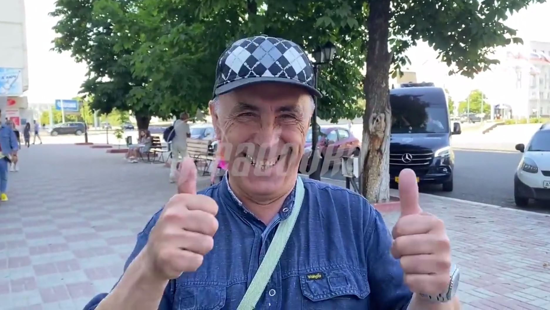 В ЛНР открылся первый пункт выдачи российских паспортов