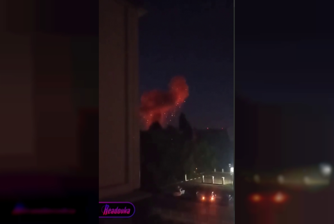 Появились кадры момента удара ВСУ по жилому кварталу в Белгороде
