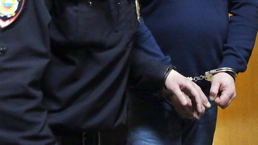В Башкирии обвиняемый по четырем статьям пытался уничтожить материалы своего дела