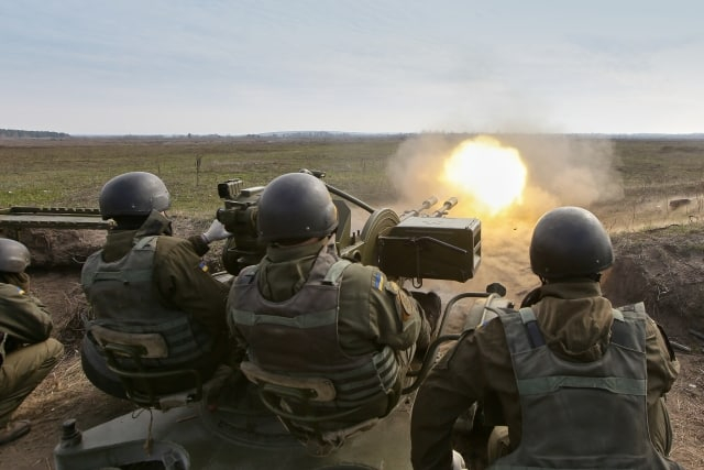 ВСУ нанесли массированный удар по военской части, обеспечивающей безопасность Луганска