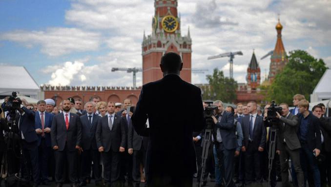«Труд»: РФ побеждает Украину, но российская элита не готова к этому