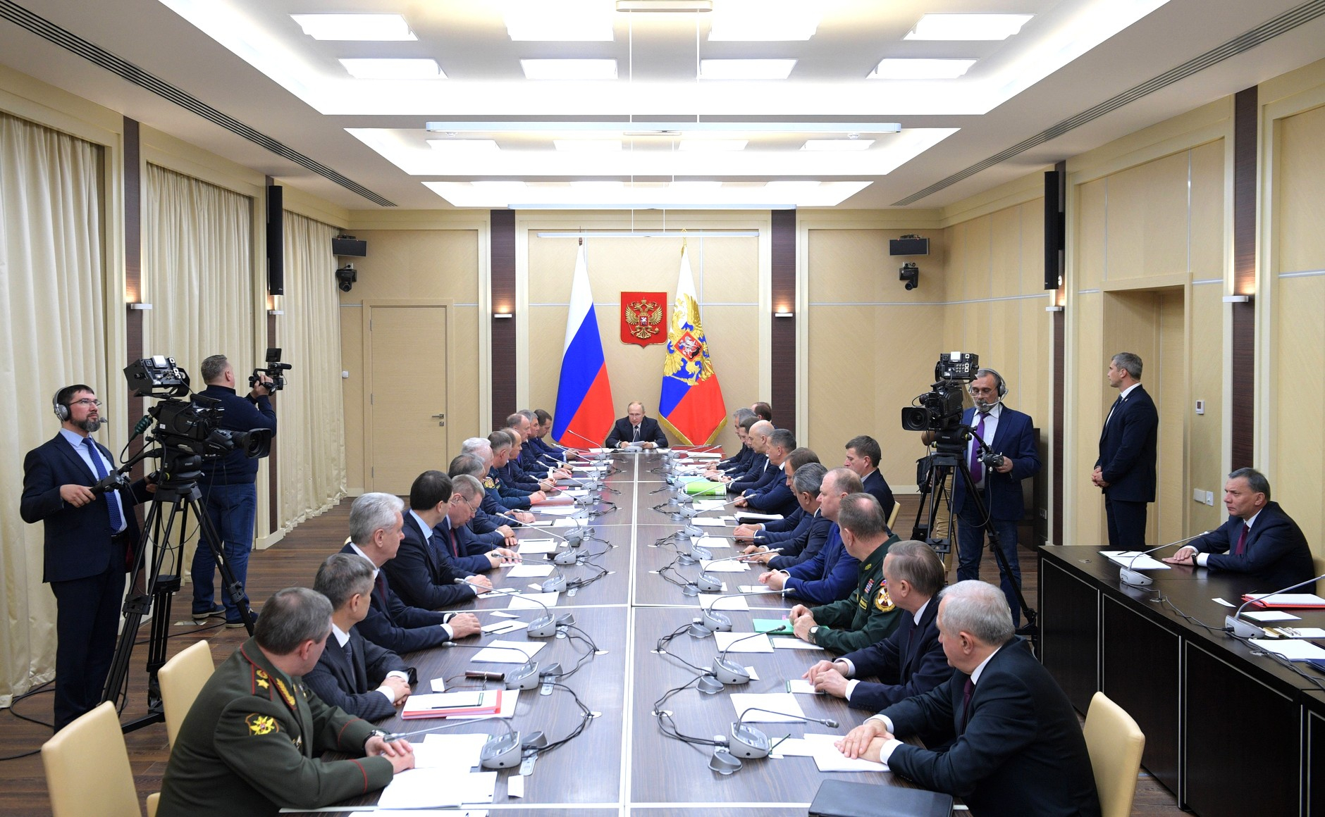 Путин проведет оперативное совещание с постоянными членами Совбеза РФ
