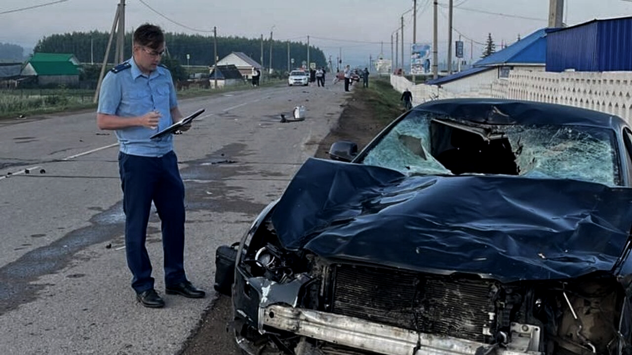 Суд в Башкирии арестовал водителя, который пьяным сбил насмерть четырех девушек