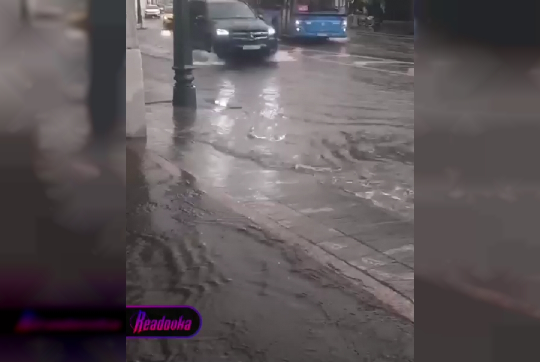 Москву снова накрыл шторм