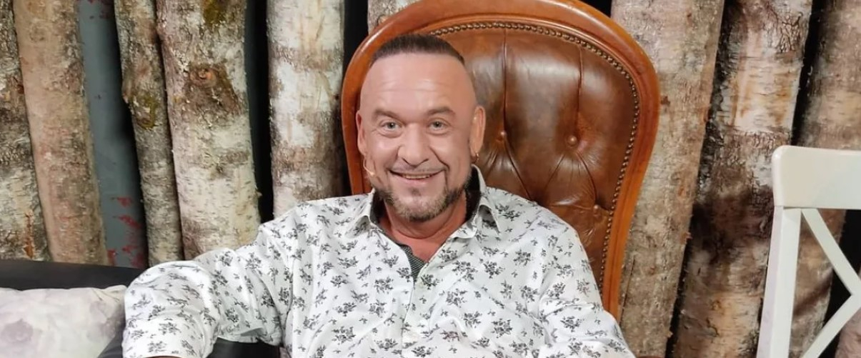 Александр Морозов обрадовался после отмены авиаперелетов