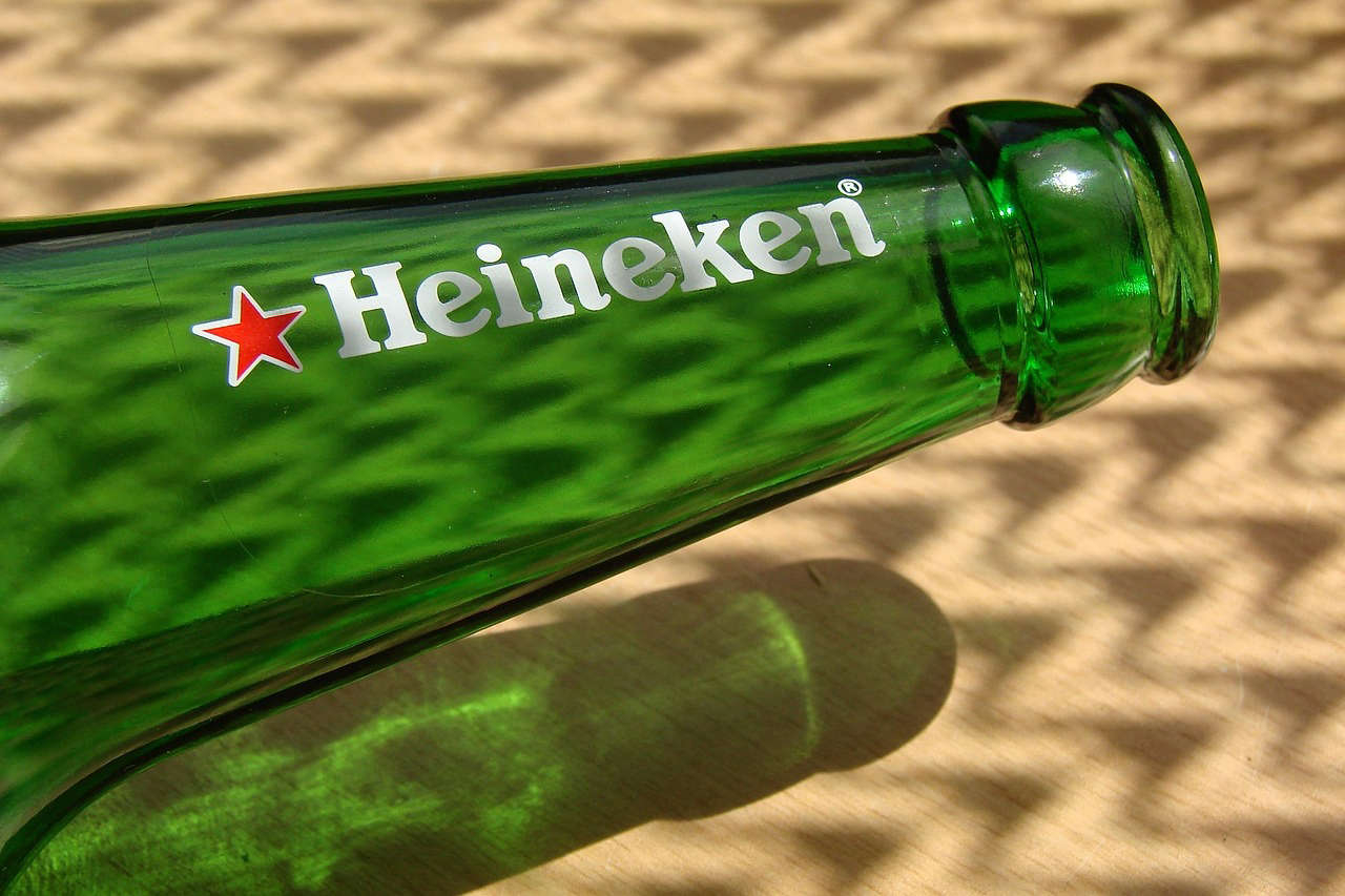 Heineken планирует достичь соглашения о продаже бизнеса в России в 2022 году