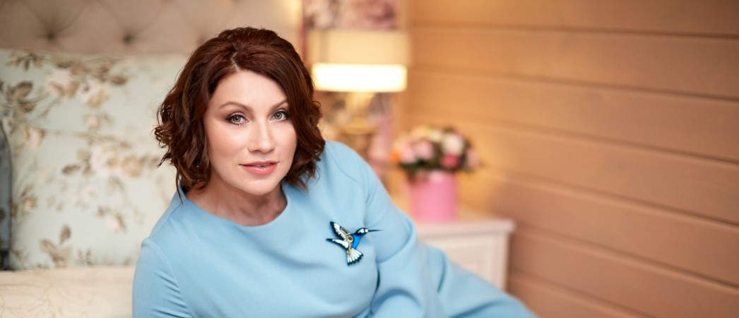 Телеведущая Роза Сябитова решила научить нравственности современных женщин