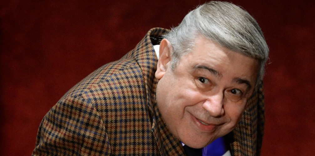 Евгений Петросян вместе с женой позвал на отдых в Турцию еще одну женщину