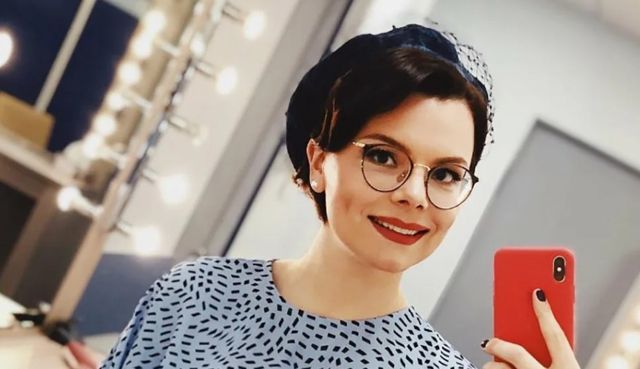 Татьяна Брухунова объяснила, почему не собирается общаться с поклонниками