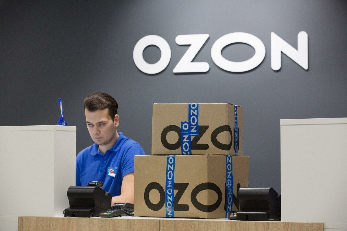 «Ozon» избегает признания вины за пожар на складе и жертвы, которые он повлек