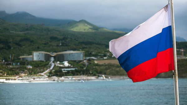 От Пятерочки до Тинькофф: российские компании не спешат работать в Крыму