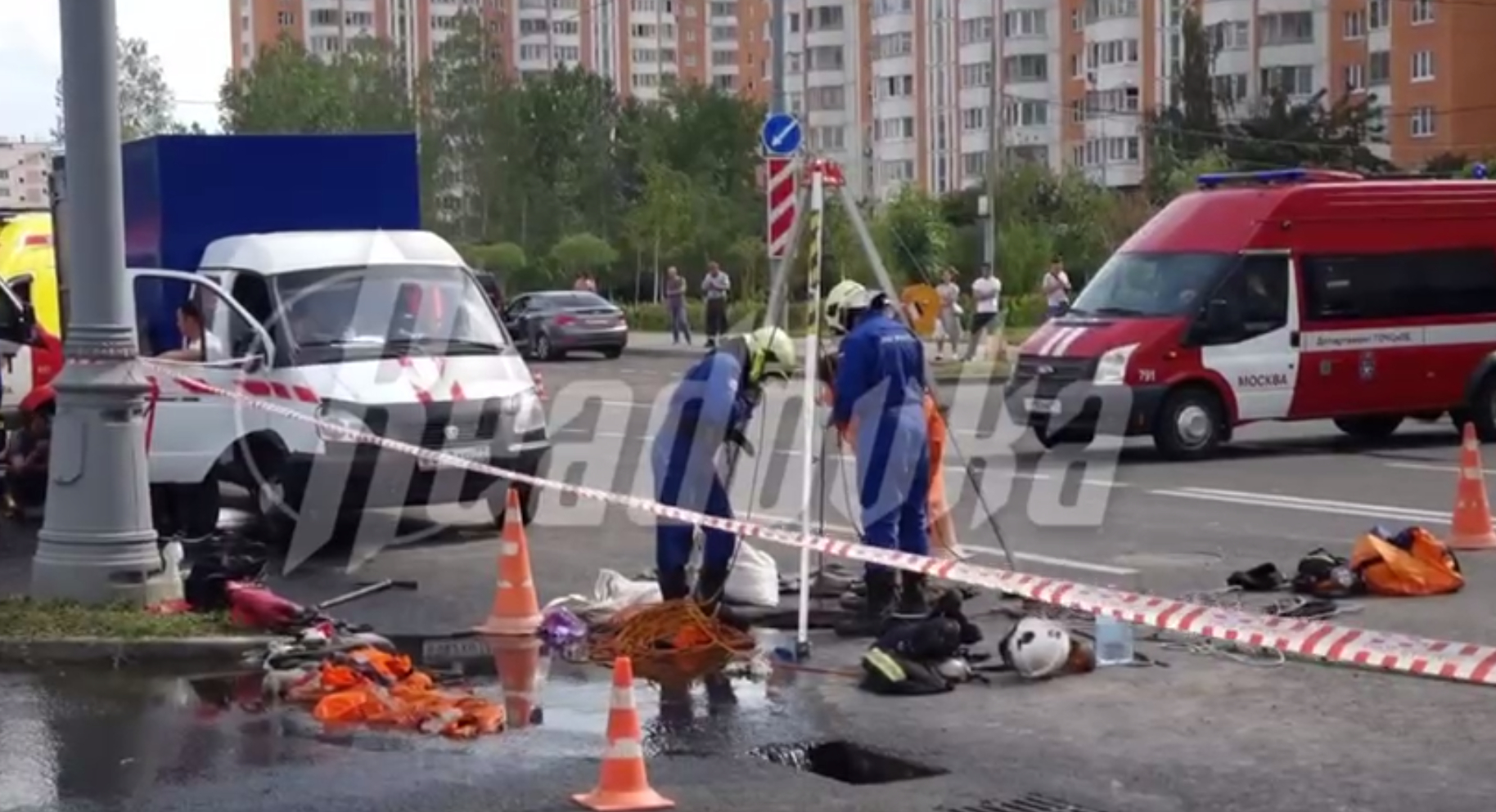 Пропавшим в люблинском колодце рабочим не больше 23 лет