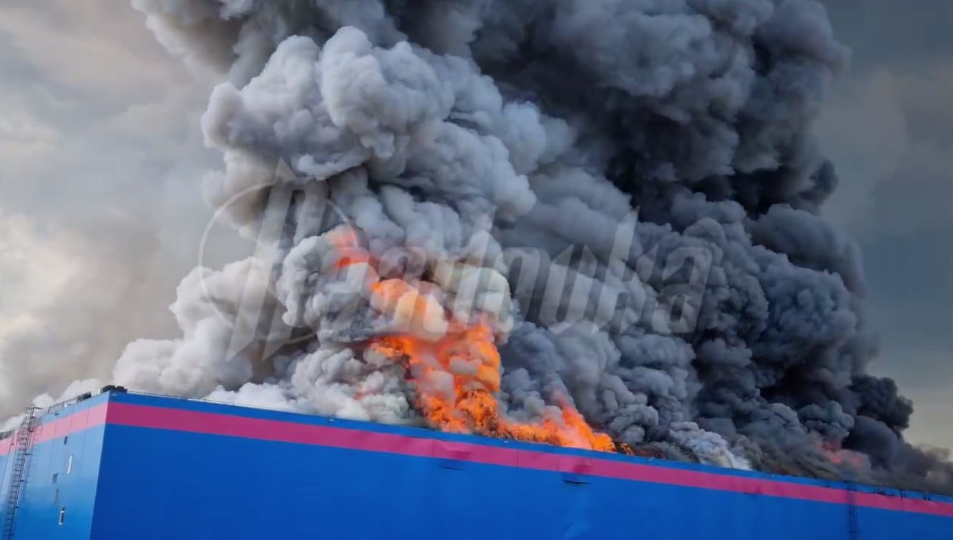 Пожар на складе Озон в подмосковной Истре полностью потушен