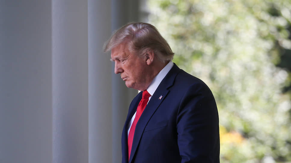 ФБР провело обыск в поместье Трампа во Флориде