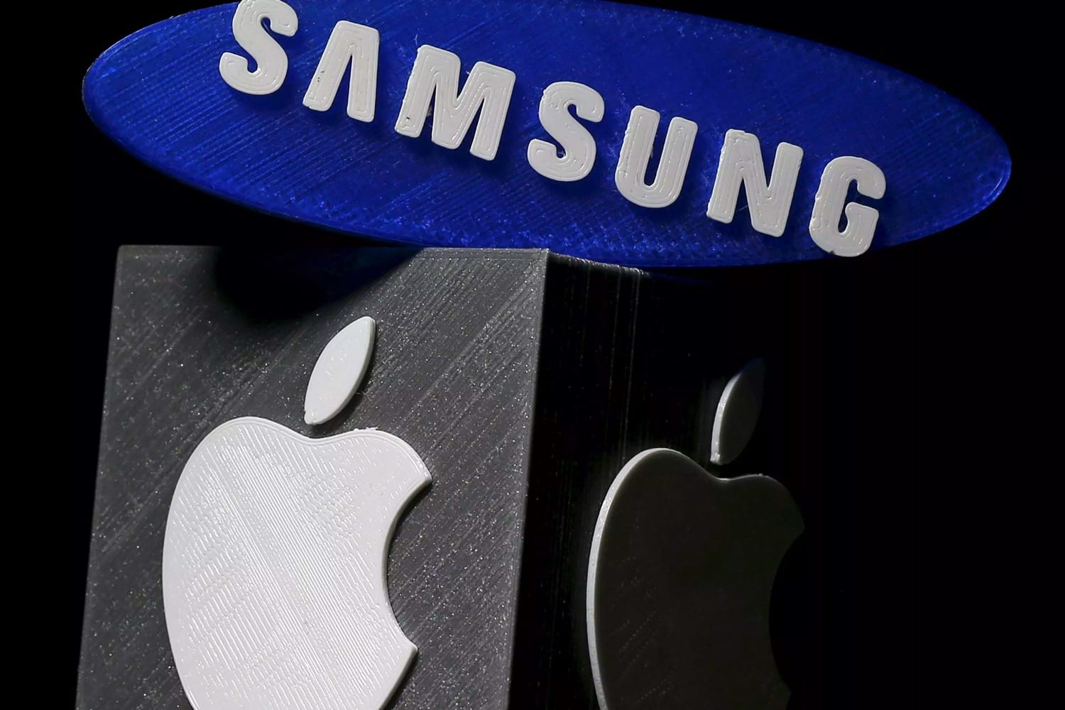 Прямой импорт смартфонов Apple и Samsung полностью прекратился