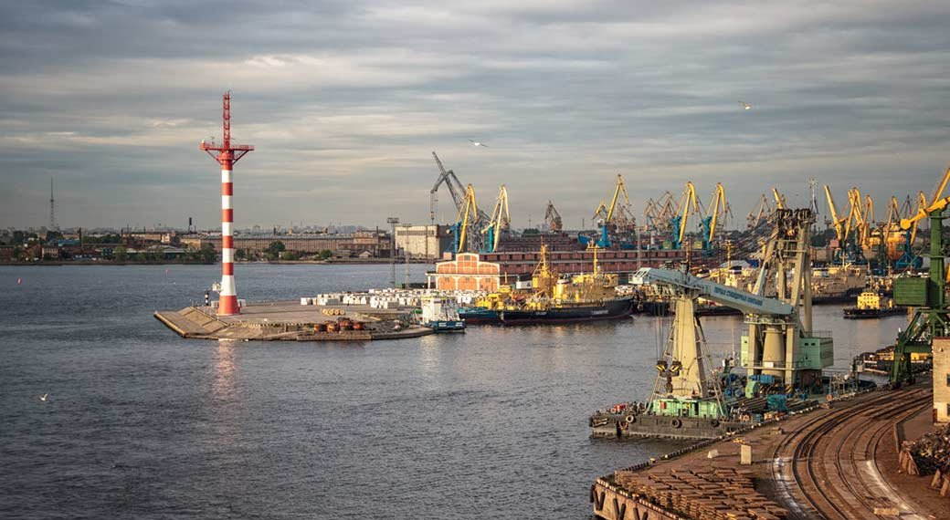 Белоруссия построит порт под Санкт-Петербургом