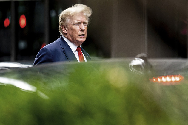 Агенты ФБР во время обыска в особняке Трампа изъяли 11 наборов секретных документов