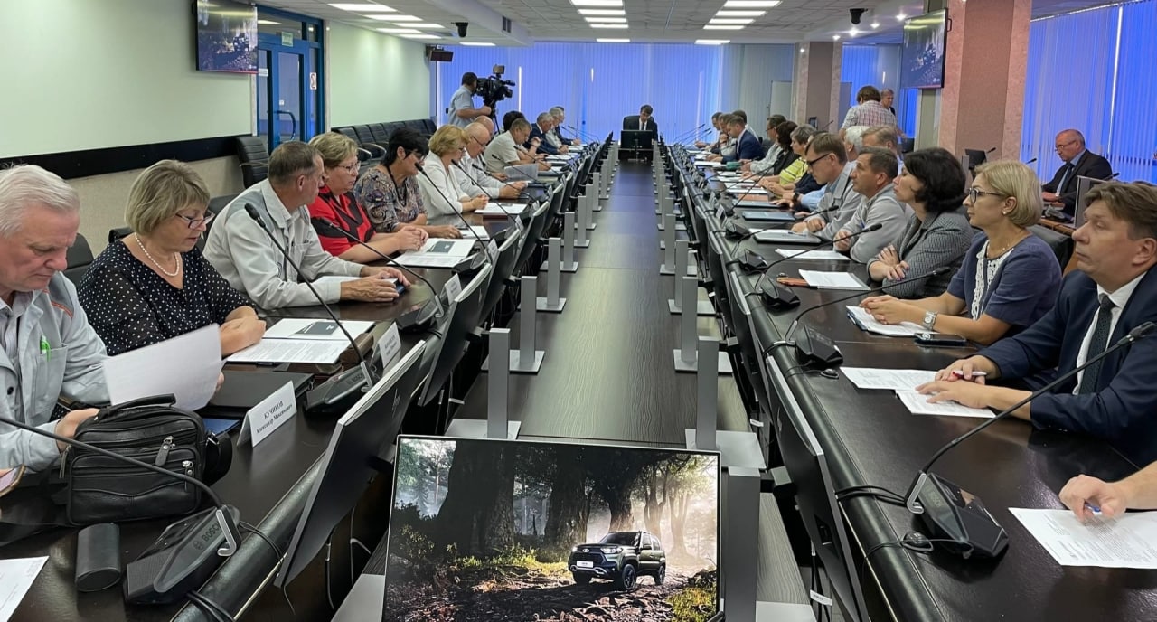 «АвтоВаз» перешел к пятидневке, осенью предприятие планирует нарастить производство