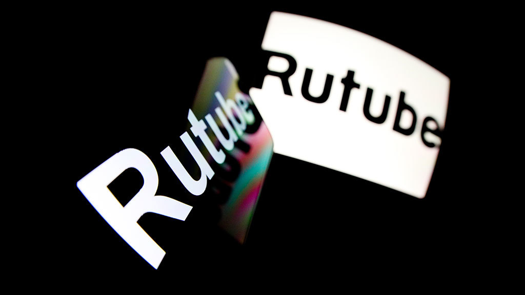 Apple вынуждает Rutube скрывать контент российских госСМИ