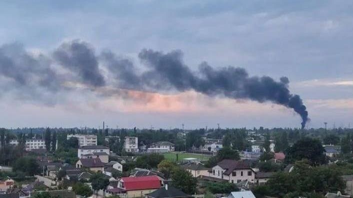 После взрыва склада боеприпасов в Крыму эвакуировано 2 тысячи человек
