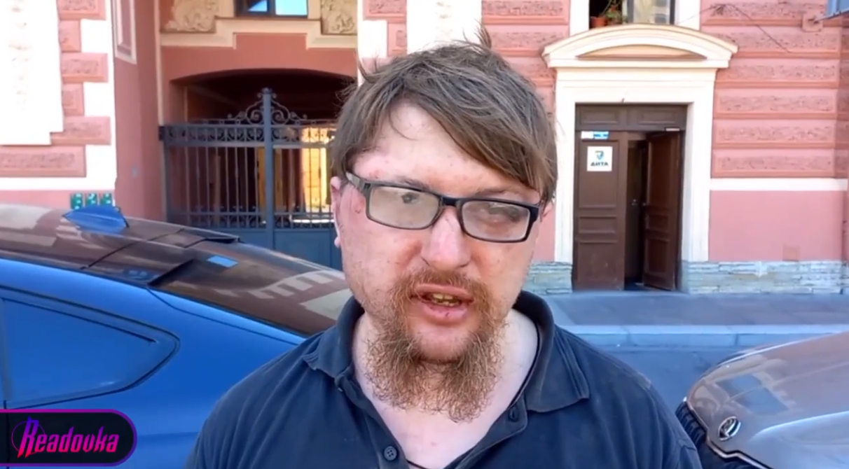 В Питере избили активиста, который выступал против сноса исторического здания