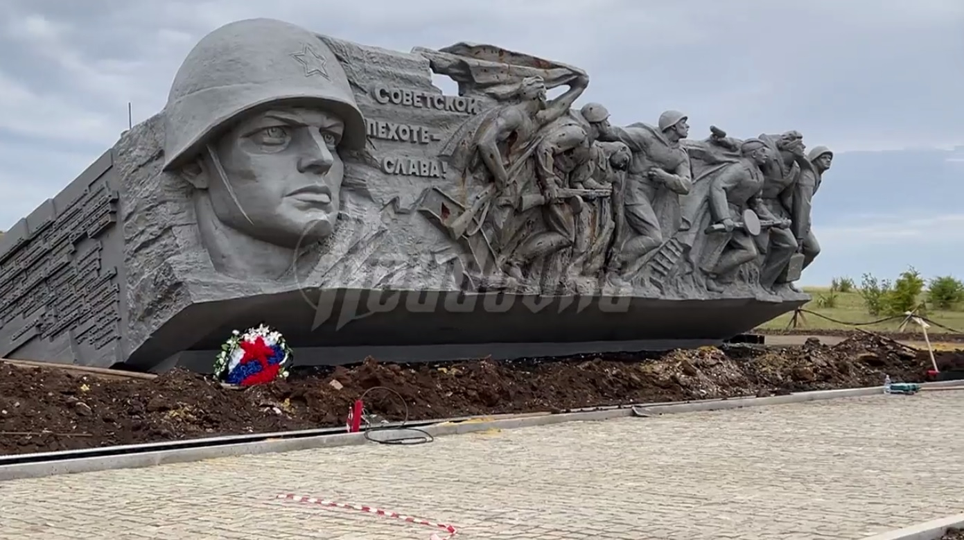 Восстановление мемориального комплекса на Саур-Могиле идет полным ходом