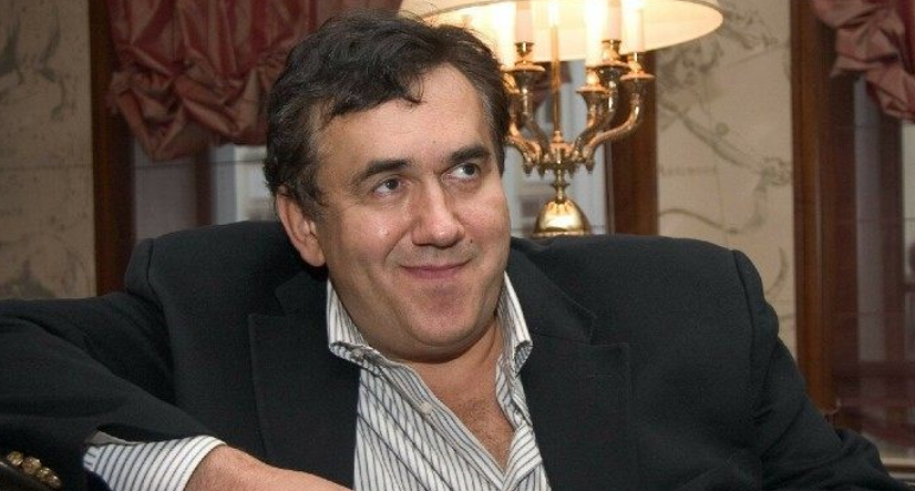 Продюсер Бари Алибасов оскорбительно высказался о актере Садальском