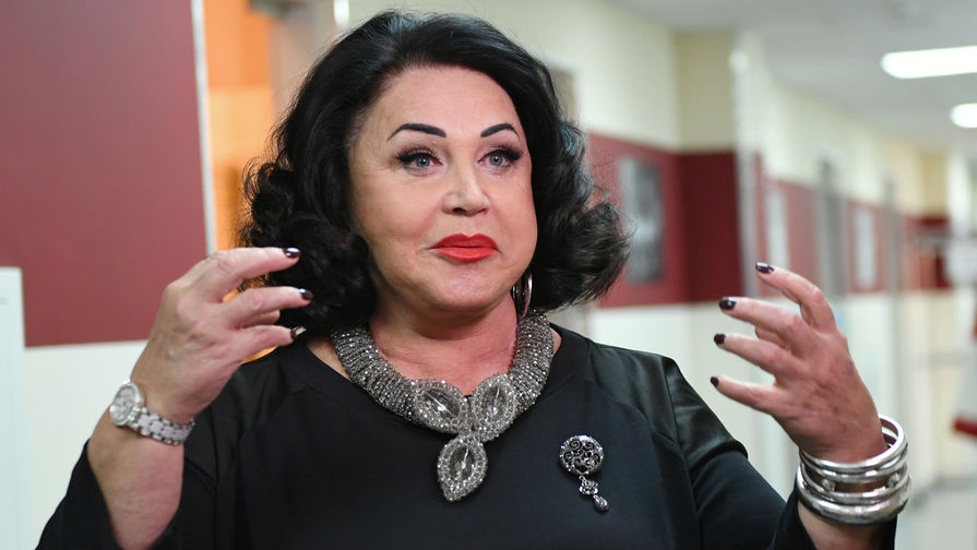 Надежда Бабкина призналась, что боялась выходить на сцену перед жителями Луганска