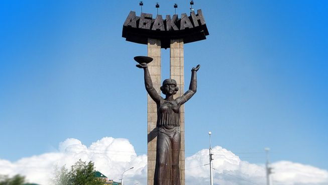 В Абакане назревает конфликт из-за домогательств к школьницам со стороны мигрантов