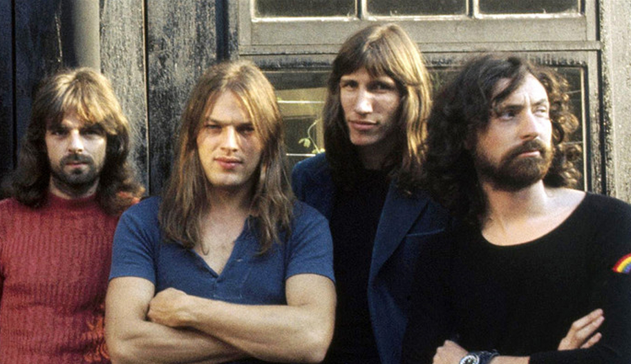 Основатель «Pink Floyd» призвал Запад «не подливать масла в огонь»