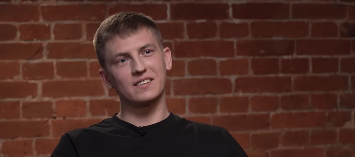 Депутат Максим Баранов потребовал от комика Алексея Щербакова извинений