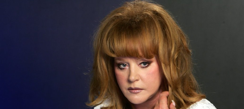 Блогер Лена Миро рассказала, зачем певица Алла Пугачева на самом деле прилетела в Москву