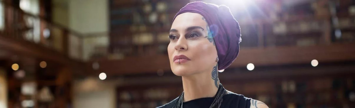 Певица Наргиз пошла на хитрость и исполнила песню Максима Фадеева
